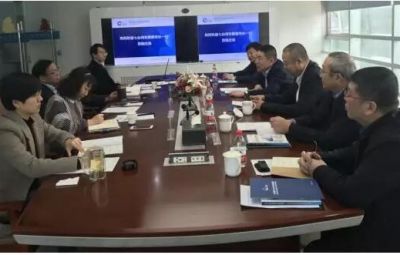 七臺河市委副書記、市長賈君一行到訪中國石墨